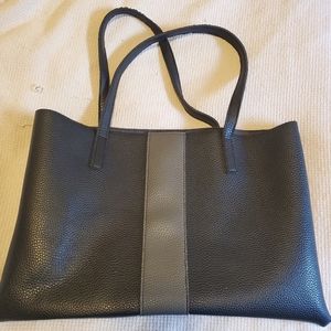 Vince Camuto leather Purse